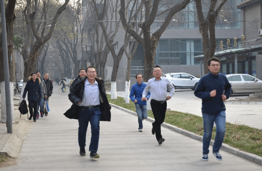 QQ图片20170104113543.png